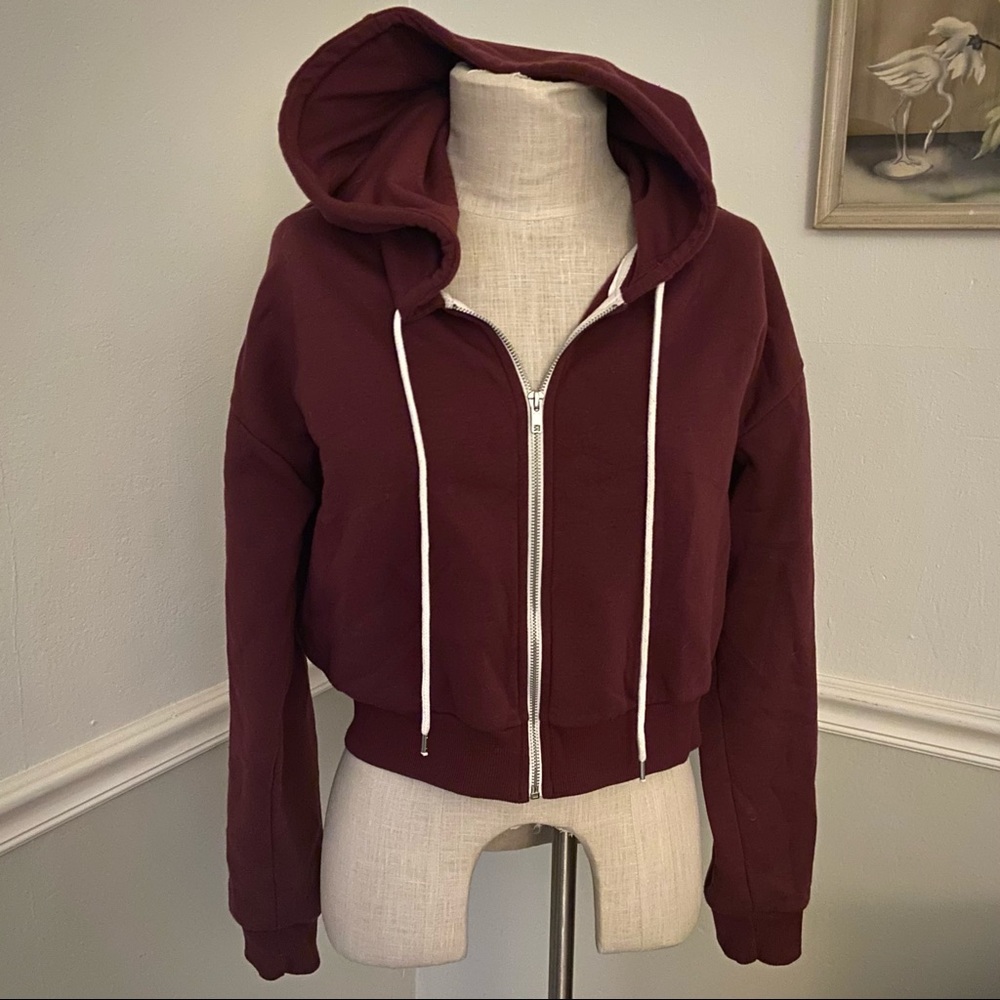Forever 21 cropped hoodie